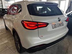 MG HS